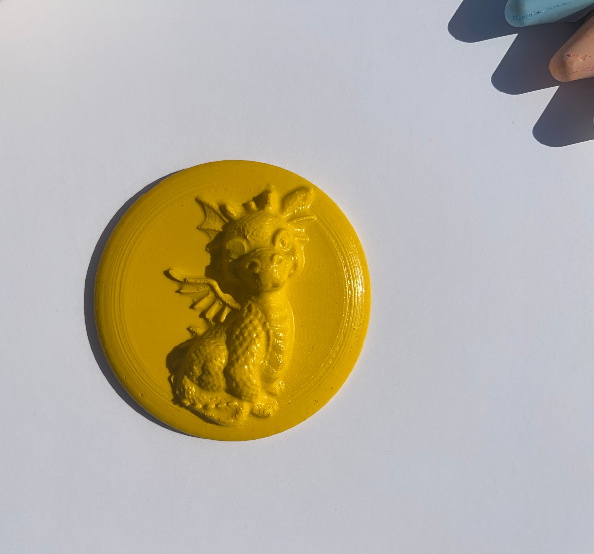 Large Dragon Disk Crayons